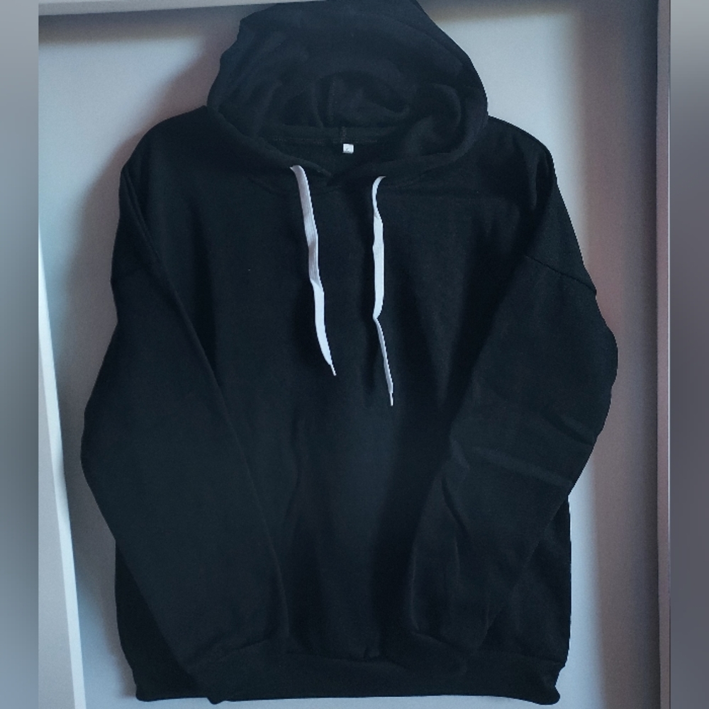 🎈 2/$10 Black Hoodie